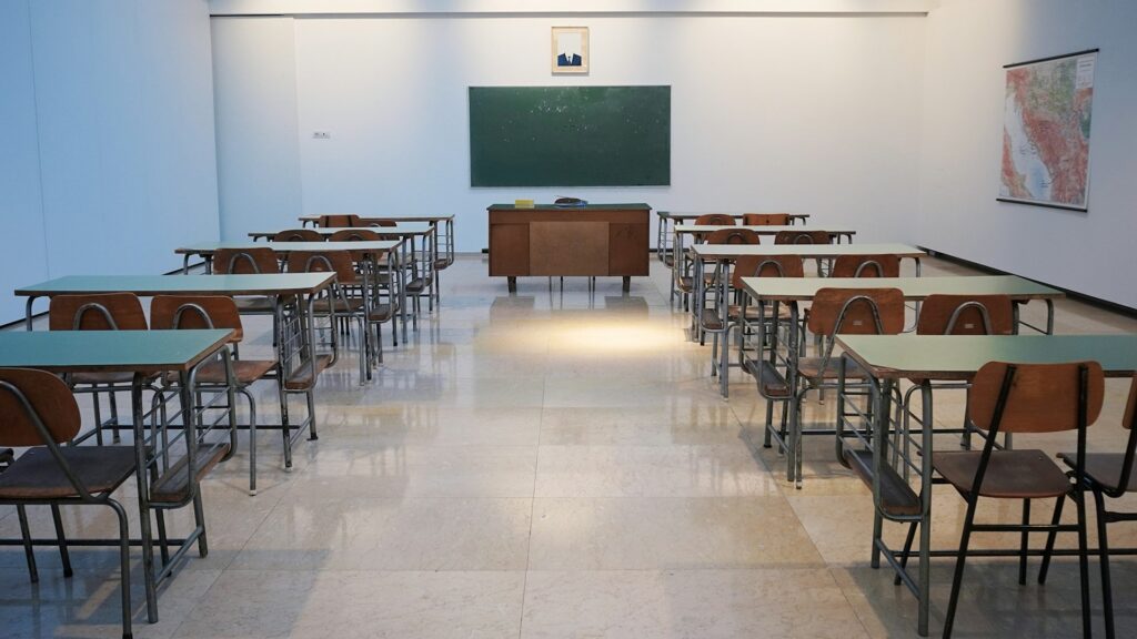 salle de classe dans une école